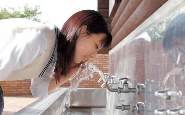 擰開水龍頭直接喝？日本的自來(lái)水到底有多干凈 ？【永穗不銹鋼水管】